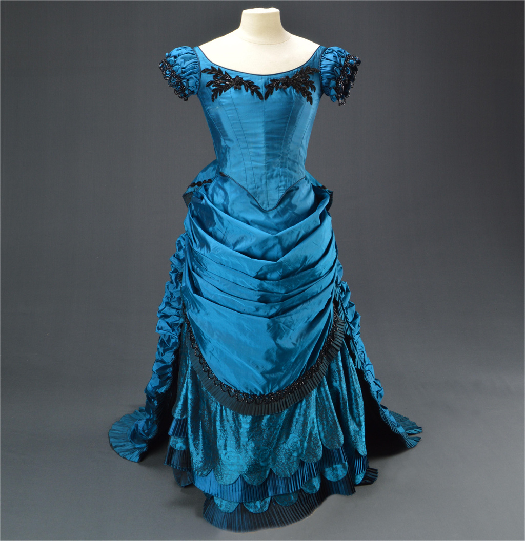 Movie Interview With The Vampi - Evening Gown 评论和价格